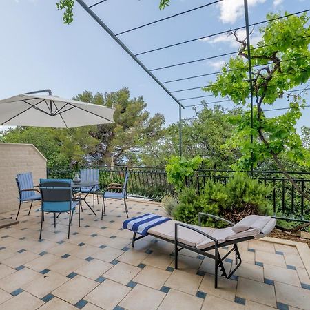 Apartmani Mirta Omiš Extérieur photo