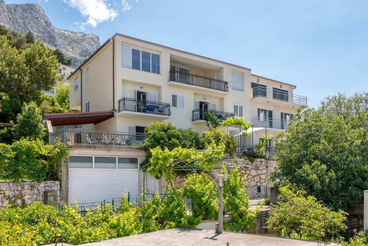 Apartmani Mirta Omiš Extérieur photo